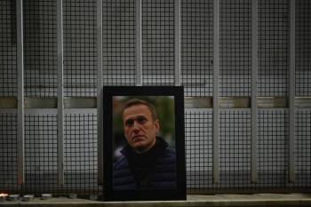 Madre de Alexei Navalny demanda por negativa de entrega de cad&aacute;ver