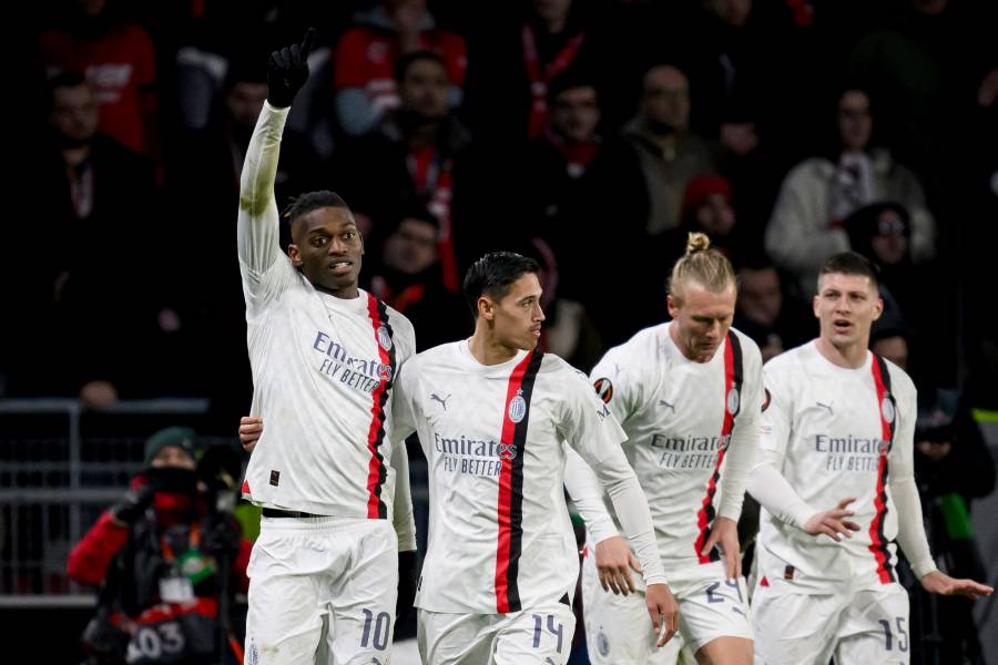 Milan y Benfica avanzan en Europa League, Betis eliminado en Conference