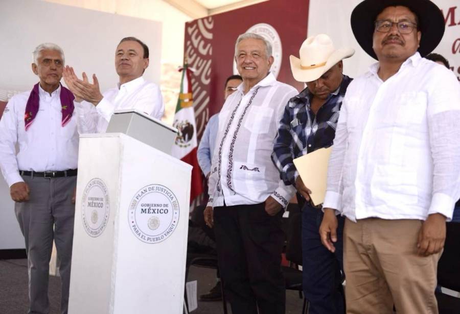 “Todo pinta a que continuar&aacute; la 4T”: AMLO