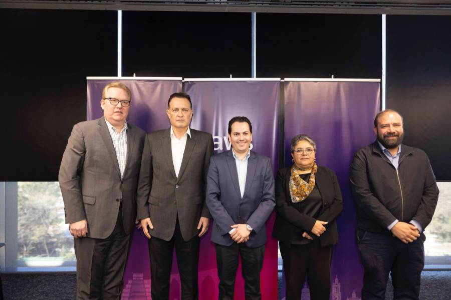 Amazon Web Services invertir&aacute; 5 mil millones de d&oacute;lares para construir una Regi&oacute;n de Centro de Datos en Quer&eacute;taro