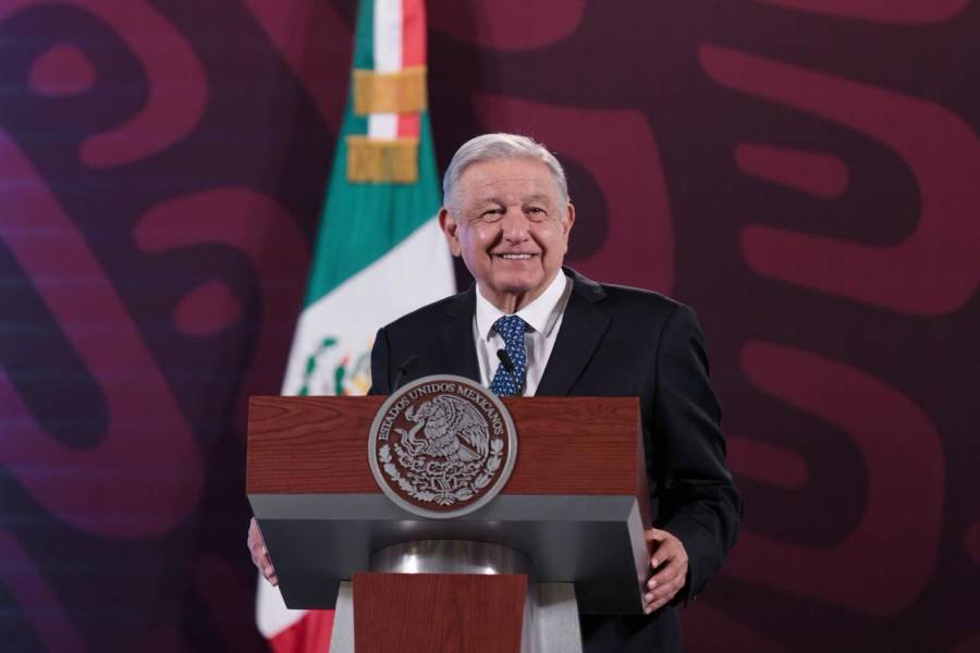 “Estamos muy bien, y a pesar de la guerra sucia no han podido”: Obrador