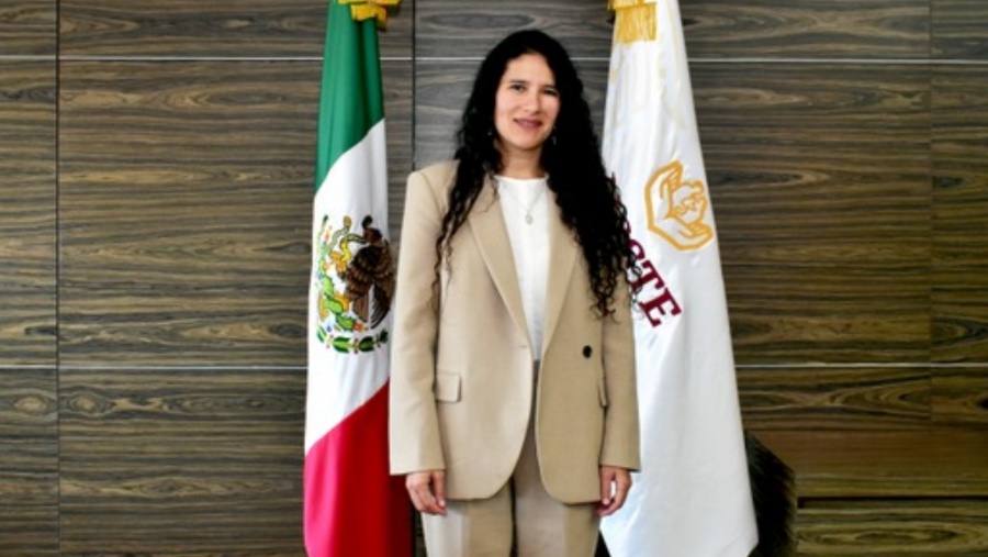 Presidente designa a Bertha Alcalde como  nueva titular del Issste