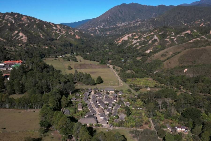 Cambio climático y violencia armada amenazan la sagrada Sierra Nevada de Colombia