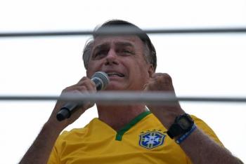 Bolsonaro ingresa al hospital para someterse a ex&aacute;menes por hernia abdominal