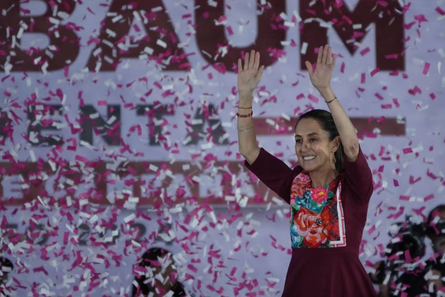 Con 350 mil personas, Claudia Sheinbaum arranca campaña en la capital del país
