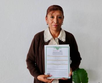 Mujeres mexiquenses cuentan con herramientas para continuar con su preparaci&oacute;n acad&eacute;mica