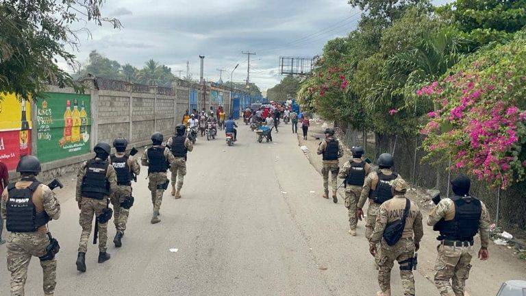 México emite alerta de viaje a Haití por recientes enfrentamientos