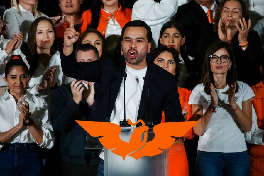 Jorge Álvarez Máynez critica pacto de sangre de Xóchitl Gálvez y apuesta por campaña limpia