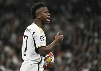 Con sufrimiento, el Real Madrid se mete a cuartos de final en la Champions League