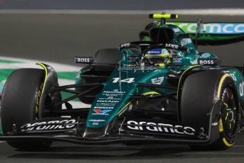 Fernando Alonso domina el primer d&iacute;a de pr&aacute;cticas en el GP de Arabia Saudita