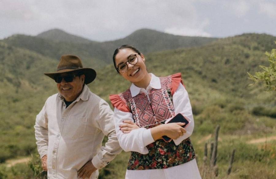 Mezcal y Tequila: El Empoderamiento Femenino en el Mundo de los Destilados Agaveros en 2024