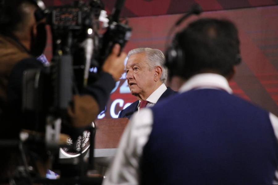 AMLO asegura apoyo para mujeres en México