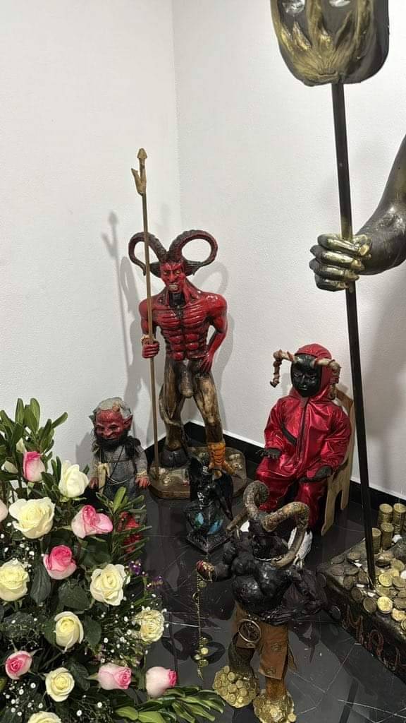 Descubren tercer altar satánico en la Ciudad de México, esta vez en la zona de Aragón