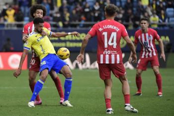 El Atlético cae en Cádiz a pocos días de recibir al Inter en Champions