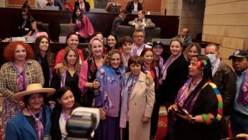 Mujeres periodistas v&iacute;ctimas de violencia de g&eacute;nero tendr&aacute;n ley que las proteja