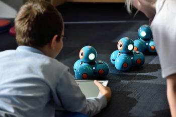 Nueva amenaza, juguetes inteligentes ponen en riesgo la ciberseguridad de los ni&ntilde;os