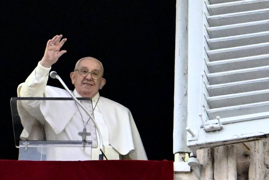 El Papa Francisco llama a erradicar los abusos y comprender a las v&iacute;ctimas