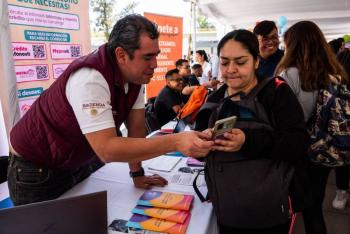 San L&aacute;zaro: Buscan que falta de experiencia no condicione a j&oacute;venes para ingresar a trabajar