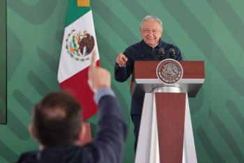 “Hay que garantizar la libertad por encima de todo”, dice AMLO tras orden del INE de bajar entrevista