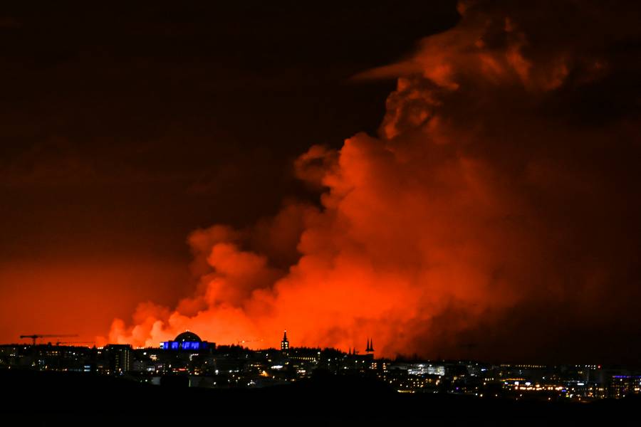 Estado de emergencia en Islandia por erupción volcánica en la Península de Reykjanes