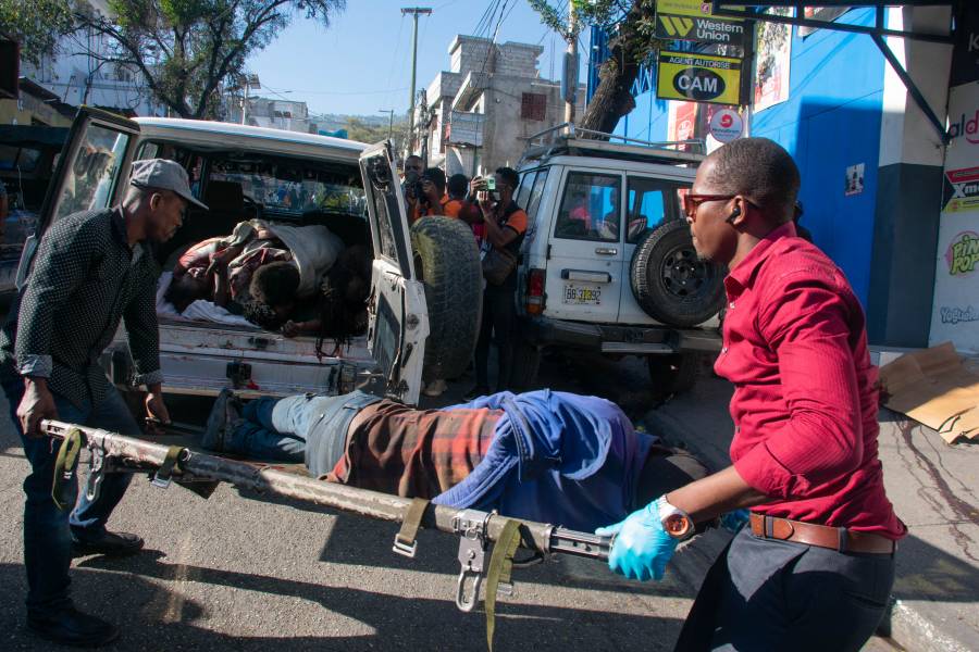 Pandillas atacan zona privilegiada de la capital haitiana donde se encontraron cadáveres
