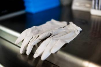 La historia detr&aacute;s del estudiante del MIT que busca la cura para el Alzheimer