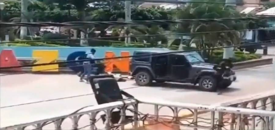 Dejan restos humanos frente al palacio municipal de Cazones en Veracruz