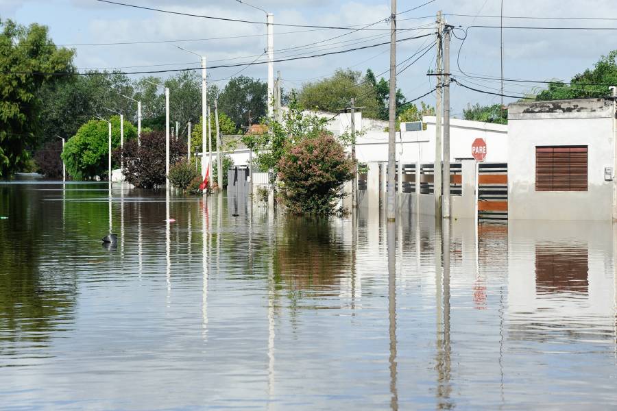 Inundaciones en Uruguay dejan más de 4.700 personas desplazadas