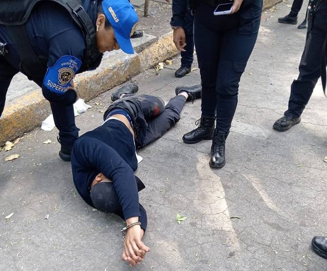 Balacera deja a prestamista venezolano herido y detenido