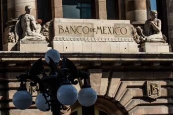 Banxico reduce la tasa de inter&eacute;s por primera vez desde 2021