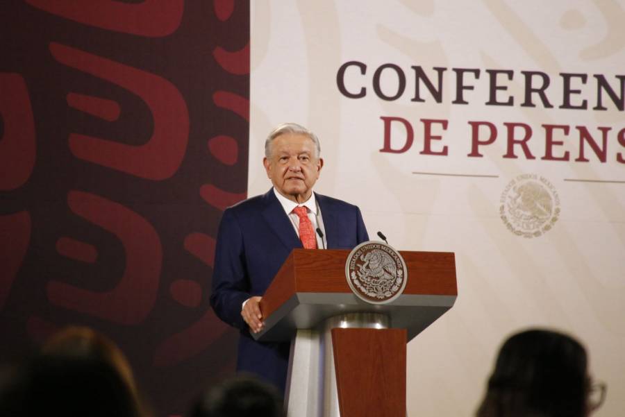 AMLO reitera fecha l&iacute;mite para mejorar sistema de salud tras reuni&oacute;n con gobernantes