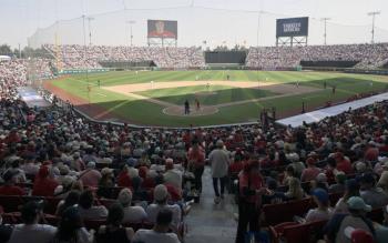 Diablos Rojos vence a Yankees con brillante actuaci&oacute;n del dominicano Robinson Can&oacute;