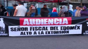 Plantón frente a la fiscalía del Estado de México: Manifestantes exigen audiencia con el fiscal