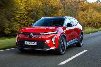 Del Mégane Scénic al Scénic E-Tech Eléctrico: La Evolución de un Icono Fabricado en Douai