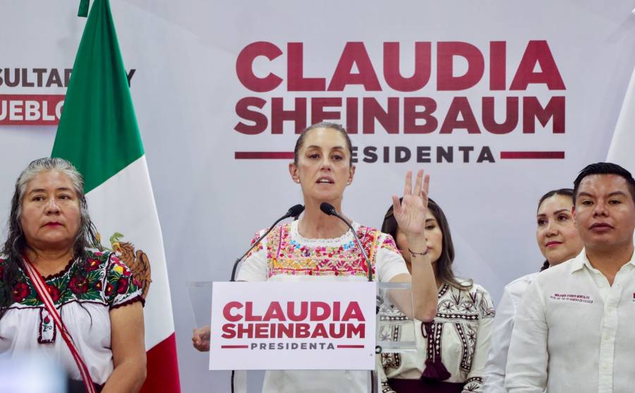 Sheinbaum promete mantener la pensión a adultos mayores desde Oaxaca