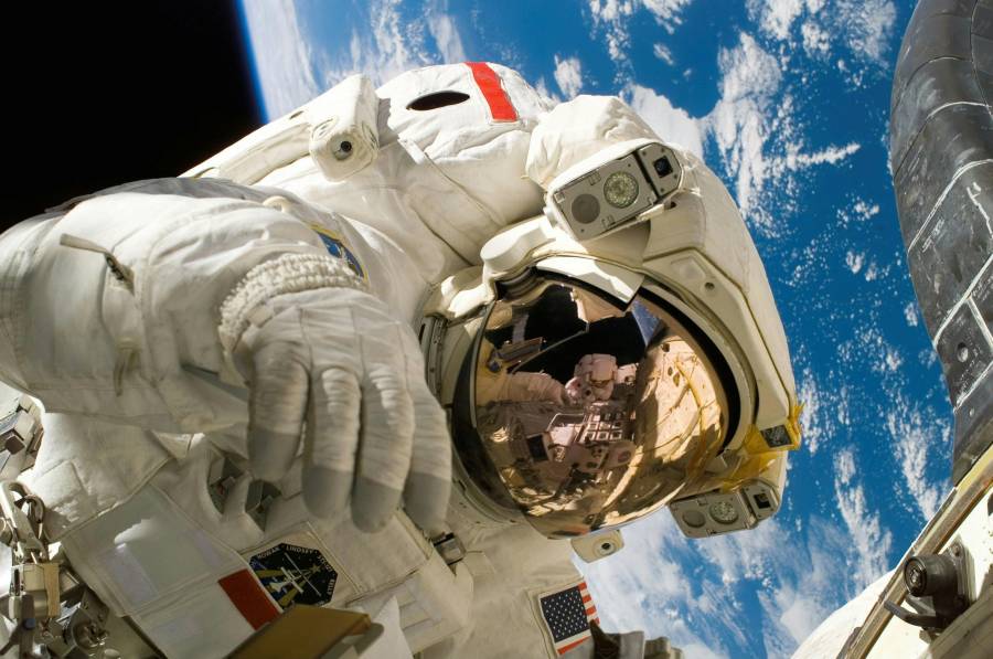 Buscan tratamientos contra el cáncer en el espacio exterior