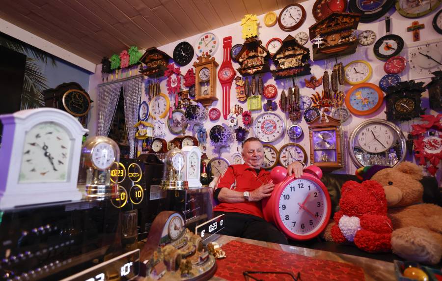 Cuando cambiamos al horario de verano... el reloj del negocio corre para un coleccionista alemán