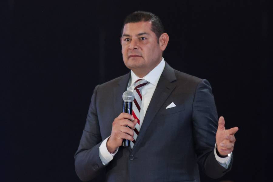 Armenta apuesta por la electromovilidad en Puebla