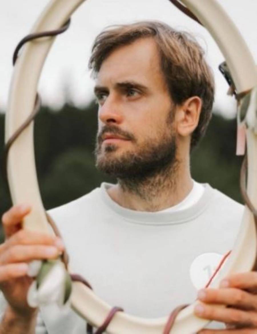 Activista ruso-canadiense Pytor Verzilov condenado a ocho años de prisión por criticar la guerra en Ucrania