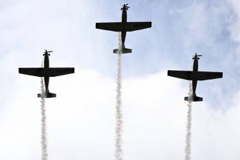 Gobierno colombiano insiste en renombrar la Fuerza Aérea como 