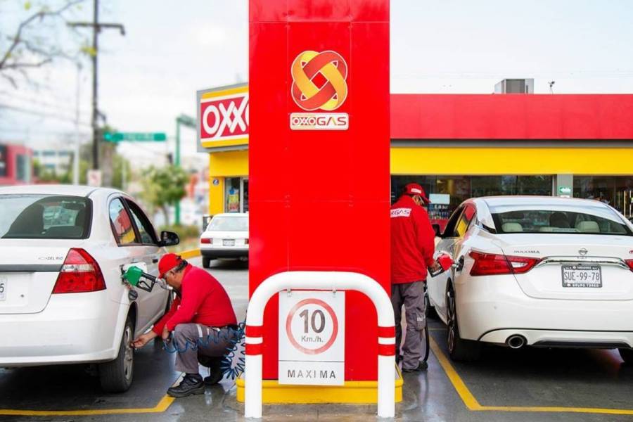 Señala Profeco a Oxxo Gas por precios altos de gasolina en Nuevo León