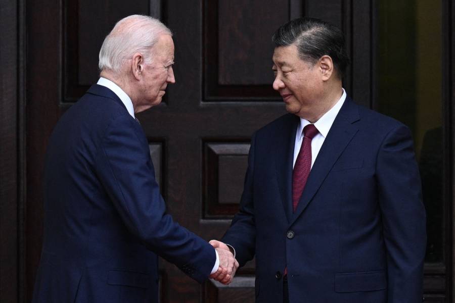 Joe Biden y Xi Jinping hablan por teléfono para 