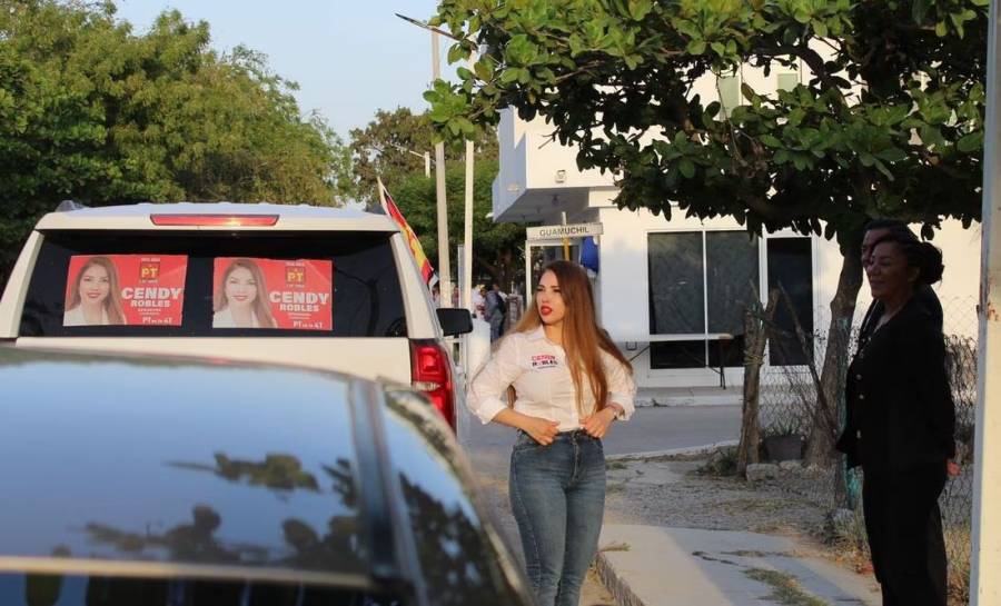 Cendy Robles, candidata al Senado por el Partido del Trabajo en Tamaulipas, recibe seguridad por parte de la Guardia Nacional