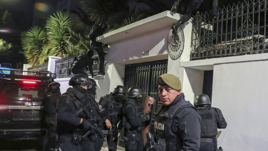 Petro promete acci&oacute;n cautelar en favor de expresidente ecuatoriano Jorge Glass