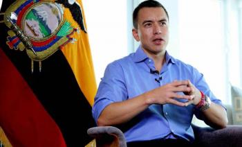 Presidente ecuatoriano rechaza presiones de grupos minoritarios tras asalto a embajada mexicana en Quito
