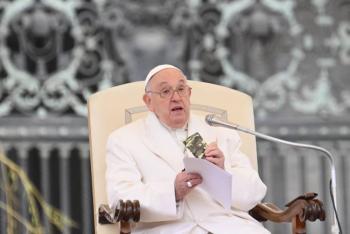 Universidad afiliada al Vaticano organiza campa&ntilde;a contra la subrogaci&oacute;n