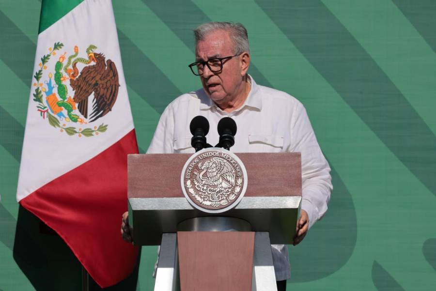 Rub&eacute;n Rocha dice que obras de la 4T son iguales a las griegas y romanas