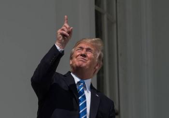 Eclipse total del Sol recorri&oacute; Am&eacute;rica del Norte