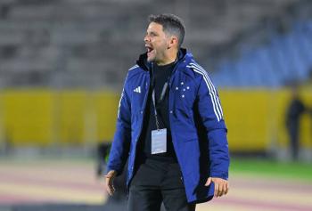 Cruzeiro despide a Nicol&aacute;s Larcam&oacute;n