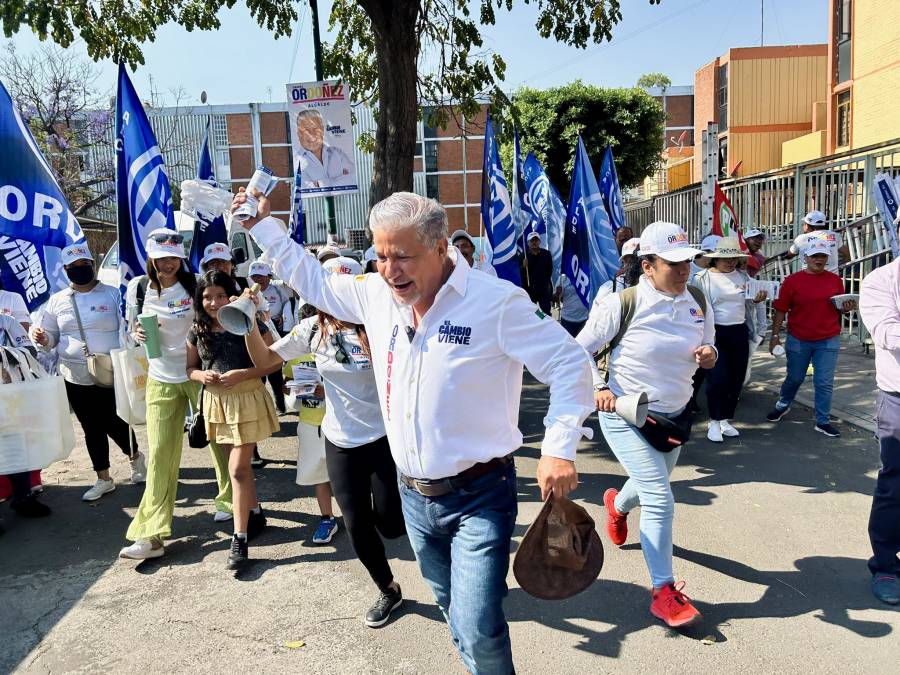 Daniel Ordoñez promete rescatar la Ciudad Deportiva “Magdalena Mixhuca” de la “privatización”